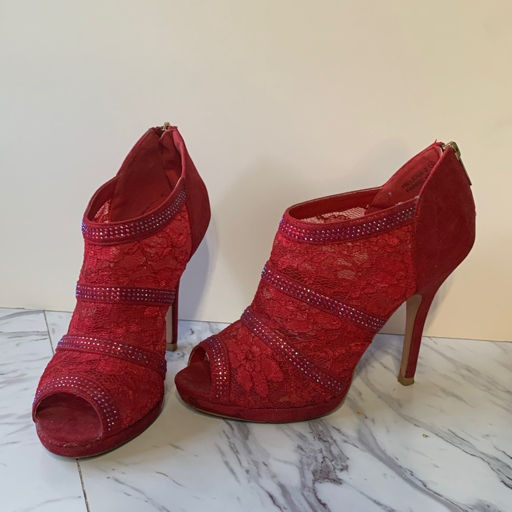 Bella Marie Red Lace Peep-Toe Heels